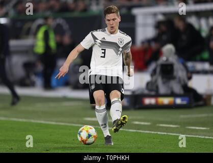 Wolfsburg, Allemagne. Mar 21, 2019. firo : 20.03.2019, Football, 2018/2019, Landerspiel : Équipe nationale : Allemagne - Serbie 1 : 1 simple action, Marcel Halstenberg | Conditions de crédit dans le monde entier : dpa/Alamy Live News Banque D'Images
