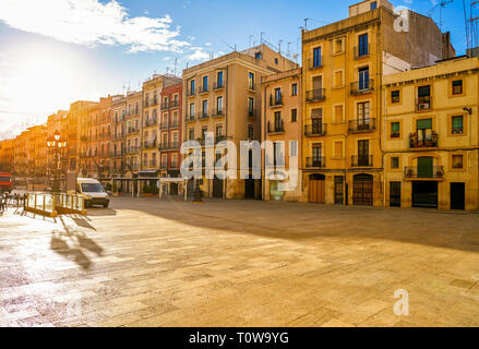 Tarragona Plaza ayuntamiento square près de la police en Catalogne Banque D'Images