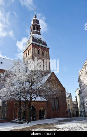 Cathédrale de Riga, Lettonie enneigé Banque D'Images