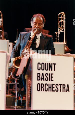 Count Basie Orchestra, années 90. Créateur : Brian Foskett. Banque D'Images