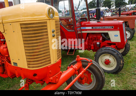 Cas et les tracteurs International à l'affiche au Salon de l'agriculture 2018 Aylsham, Norfolk, Royaume-Uni. Banque D'Images