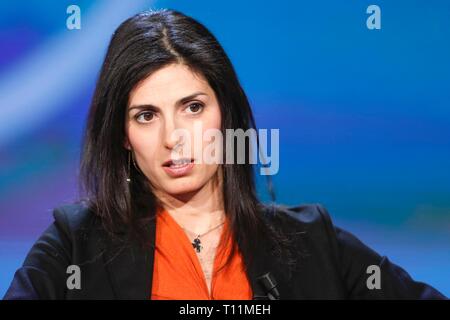 L'Italie, Rome, 20 mars 2019 : Virginie Raggi, Maire de Rome, au cours de l'émission TV 'Porta a Porta', à la suite de l'arrestation pour corruption de la Conclusi Banque D'Images