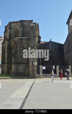 Belles ruines gothiques de l'église de Santo Domingo à Pontevedra. La nature, l'architecture, l'histoire, la photographie de rue. 19 août, 2014. La Galice, Spai Banque D'Images