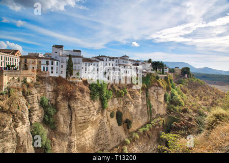 Célèbre pont Puente Nuevo's Arch dans le centre-ville historique de Ronda Banque D'Images