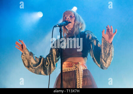 Oslo, Norvège. Mar 22, 2019. Norvège, Oslo - Mars 22, 2019. La chanteuse norvégienne, musicien et auteur-compositeur Aurora effectue un concert live à Sentrum Scene à Oslo. (Photo crédit : Gonzales Photo/Alamy Live News Banque D'Images