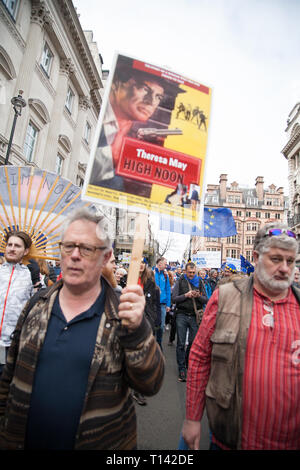 Londres, Royaume-Uni, le 23 mars, 2019 Brexit, mars : des milliers inscrivez-vous d'un référendum de protestation. Costanza Umilta/Alamy Live News Banque D'Images