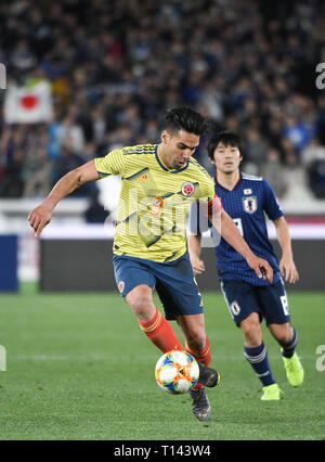 Tokyo, Japon. Mar 22, 2019. L'avant de l'Radamel Falcao Colombie durs la balle pendant le Kirin Challenge Cup 2019 entre la Colombie et le Japon à l'International stade de Yokohama à Yokohama au Japon. Vendredi, 22 mars 2019. Photo par : Ramiro Agustin Vargas Tabares Crédit : Ramiro Agustin Vargas Tabares/ZUMA/Alamy Fil Live News Banque D'Images