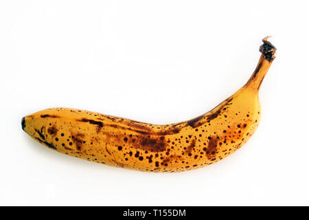 Banane mûre, isolé sur fond blanc Banque D'Images