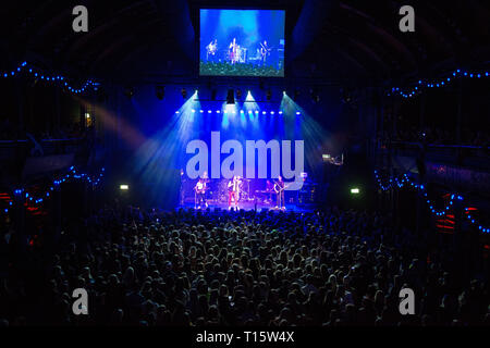 Glasgow, Royaume-Uni. 23 mars 2019. Photo c'est un groupe de rock irlandais basé en Irlande, composé de Ryan Hennessy, Jimmy Rainsford, Owen Cardiff et Cliff Deane. En 2017, ils sortent leur premier album, qui est entrée au sommet de l'Irish Albums Chart. Crédit : Colin Fisher/Alamy Live News Banque D'Images