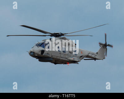 Oostende, Belgique - le 8 septembre 2018 : NH90 hélicoptère de sauvetage de la Marine belge. Banque D'Images
