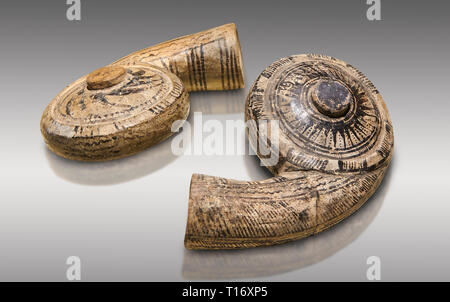 Terre cuite décorée de deux navires en forme de coquillage trouvé dans la maison de l'assyrien, négociant Elamma, au deuxième niveau de la Karum de Kültepe. - 19e t Banque D'Images