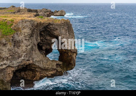 Manzamo Cape à Okinawa, Japon Banque D'Images