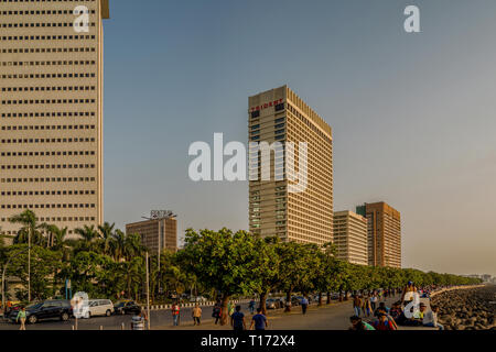 04-novembre-2017 TRIDENT Nariman Point Air India l'Oberoi NCPA Appartements sur Marine Drive, le collier de la Reine Mumbai maharashtra INDE Banque D'Images