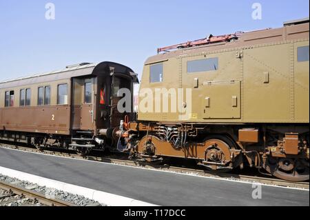 L'Italie, fondation FS Italiane, journée portes ouvertes aux ateliers de la 'Squadra Rialzo' de la gare centrale de Milan, où les trains historiques sont conservés et restaurés, à l'occasion de l'initiative Printemps Jours. Banque D'Images