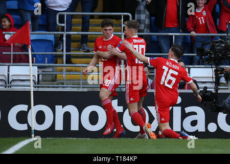 Cardiff, Wales, UK. 24Th Mar 2019. Daniel James de galles (20) célèbre après qu'il marque son 1er des équipes objectif. Match Qualificatif de l'UEFA Euro 2020, le groupe E, le Pays de Galles v La Slovaquie lors de la Cardiff City Stadium de Cardiff , Nouvelle-Galles du Sud le dimanche 24 mars 2019. Photos par Andrew Verger /Andrew Orchard la photographie de sport/Alamy live News EDITORIAL UTILISEZ UNIQUEMENT Crédit : Andrew Orchard la photographie de sport/Alamy Live News Banque D'Images