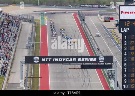 Austin, Texas, États-Unis. 24Th Mar, 2019. Le drapeau vert tombe sur l'Indycar classique au Circuit Of The Americas à Austin au Texas. (Crédit Image : © Walter G Arce Sr Asp Inc/ASP) Credit : ZUMA Press, Inc./Alamy Live News Banque D'Images