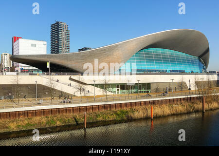 Centre aquatique de Londres au Queen Elizabeth Olympic Park de Londres, Angleterre Royaume-Uni UK Banque D'Images