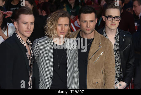 Apr 26, 2016 - Londres, Angleterre, Royaume-Uni - Captain America : Guerre civile European Film Premiere, Vue Westfield - Tapis Rouge photo montre des arrivées : McFly Banque D'Images