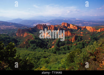 Paysage. La réserve naturelle de Las Médulas, Leon province, Castilla Leon, Espagne. Banque D'Images