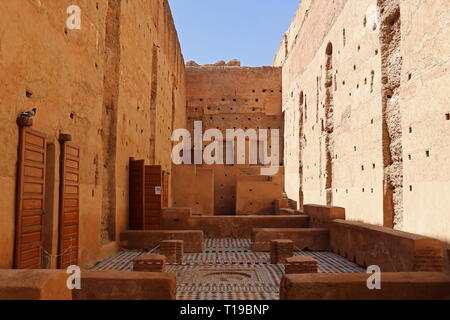 Ancien guest houses, Palais Badi, Place des ferblantiers, Kasbah, Medina, Marrakech, Marrakesh-Safi région, le Maroc, l'Afrique du Nord Banque D'Images