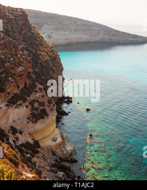 Vue sur la mer lieu Tabaccara célèbre de Lampedusa, en Sicile Banque D'Images