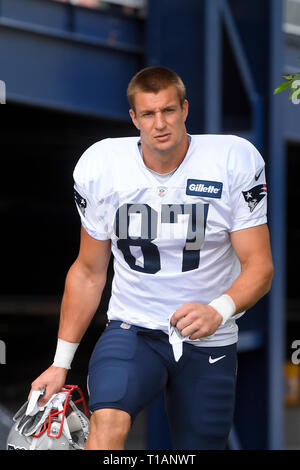 1 août 2018 : New England Patriots Rob Gronkowski tight end (87 chefs de pratiquer au New England Patriots camp de formation qui a eu lieu sur le champs de pratique au stade Gillette, à Foxborough, Massachusetts. Eric Canha/CSM Banque D'Images