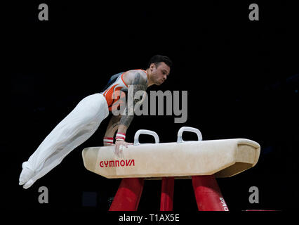 Bart Deurloo (Pays-Bas) en action lors de la Coupe du Monde de Gymnastique 2019 à Birmingham Arena de Genting. Banque D'Images