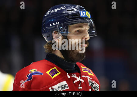 LINKÖPING 20180203 Linköpings nr 23 Niklas Persson sous matchen i SHL mellan Linköpings HC-HV71 Saab j'arena. Foto Jeppe Gustafsson Banque D'Images