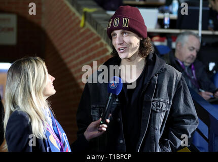 La Chelsea David Luiz assiste à l'UEFA Women's Champions League premier match de quart de finale de la jambe à la Cherry Red Records Stadium, Londres. Banque D'Images