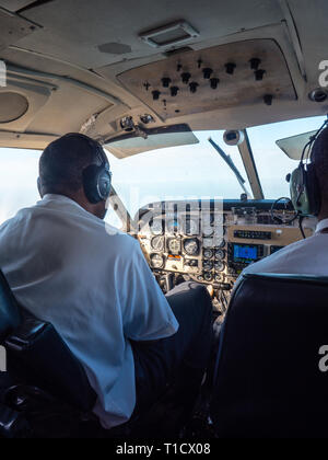 Pour les pilotes d'Air France Air, gouverneurs Harbor Airport, Eleuthera, aux Bahamas, dans les Caraïbes. Banque D'Images