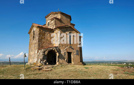 Photos et images de St Giorgi (St George) Église, Samtsevrisi, Géorgie (pays). Un exemple parfait d'un 7ème siècle "byzantin" église Croix arbre Banque D'Images