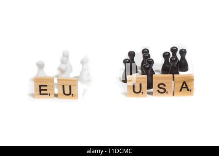 Les pions regroupés par rapport à l'autre Banque D'Images