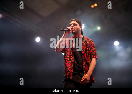 Bologne, Italie. 24Th Mar, 2019. Vainqueur de la dernière édition de X-Factor Italia, Anastasio est de voyager à travers le pays avec sa première tournée dans les principaux clubs italiens. Credit : Luigi Rizzo/Pacific Press/Alamy Live News Banque D'Images