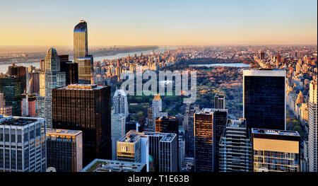 Central Park à New York au coucher du soleil Banque D'Images