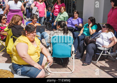 Miami Florida, boutiques à Midtown, le plus grand perdant, TV show, télé réalité, audition, triout, casting, surpoids obésité graisse lourd ploump rotund St Banque D'Images