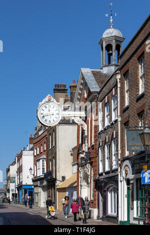 ROCHESTER, KENT/UK - 24 mars : l'ancienne halle au réveil à Rochester le 24 mars 2019. Des personnes non identifiées Banque D'Images