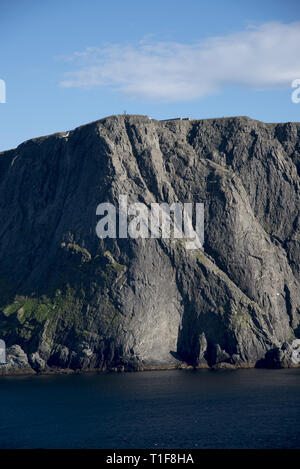 Cap Nord est un hotspot touristique sur l'île de Magerøya dans le Nord de la Norvège. Banque D'Images