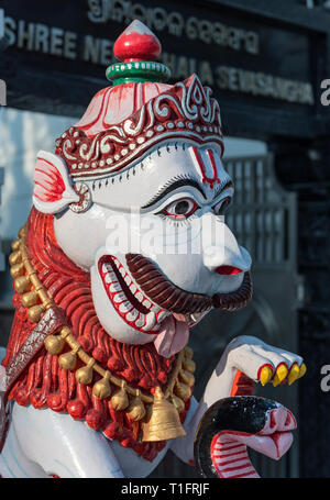 Statue de la déité à Shree Neelachala Seva Sangha Temple, Hauz Khas, New Delhi, Inde Banque D'Images