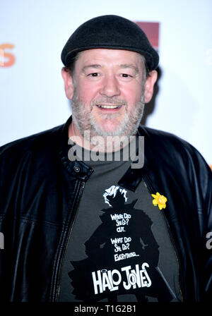 Johnny Vegas participant à la mangés par les Lions Premiere tenue à l'Hôtel Palais de Londres. Banque D'Images