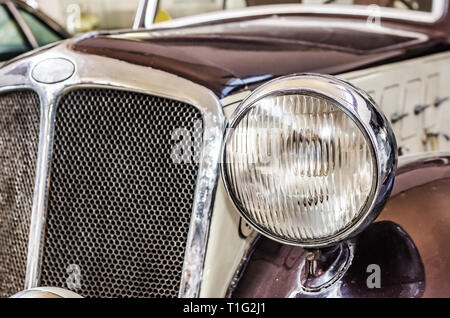 Partie d'une voiture d'époque close up. Banque D'Images