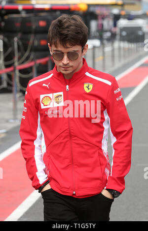 MELBOURNE, AUSTRALIE - 13 mars : Charles LECLERC de Team Scuderia Ferrari avant l'Australie 2019 Grand Prix F1 Banque D'Images