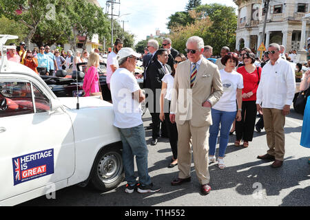 Le Prince de Galles assiste à un événement de la voiture classique à La Havane, Cuba, dans le cadre d'un voyage historique qui célèbre les liens culturels entre le Royaume-Uni et l'État communiste. Banque D'Images