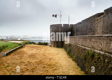 Brest, France - le 29 juillet 2018 : château de Brest. C'est une forteresse médiévale dans la gare de Brest aujourd'hui le Musée Maritime Banque D'Images