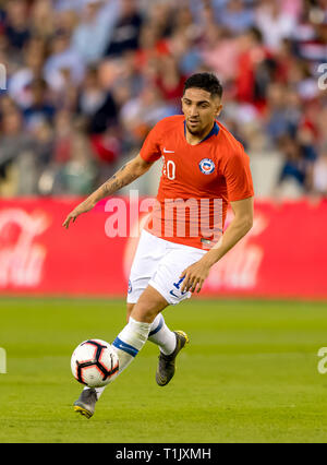 Houston, Texas, USA. 26Th Mar 2019. Le milieu de terrain Diego ValdÅ½s au Chili (10) lors d'un match amical entre les États-Unis et le Chili au stade BBVA Compass à Houston, Texas, le score à la demie 1-1 © Maria Lysaker/CSM. Credit : Cal Sport Media/Alamy Live News Banque D'Images