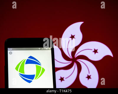 L'Ukraine. Mar 27, 2019. Sur cette photo, l'illustration a GCL-Poly Energy Holdings vu le logo affiché sur un téléphone intelligent. Crédit : Igor Golovniov SOPA/Images/ZUMA/Alamy Fil Live News Banque D'Images