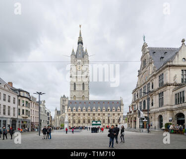 Gand, Belgique - 16 avril 2017 : Belfort tower dans la partie historique de la ville de Gand, Belgique Banque D'Images