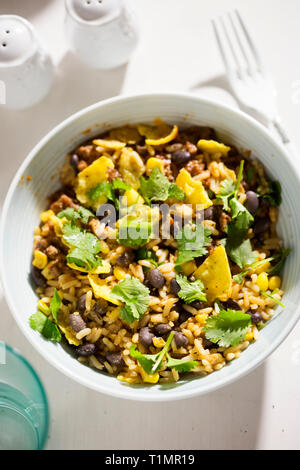 Salade de fèves Riz mexicain Banque D'Images