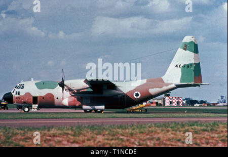 De l'air israélienne IAF Lockheed C-130H Hercules / Karnaf 4XFBT Banque D'Images