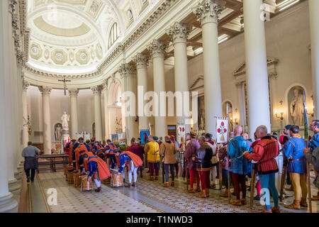 Fête de San Marino dans la Basilique de San Marino est une église catholique située dans la République de Saint-Marin Banque D'Images