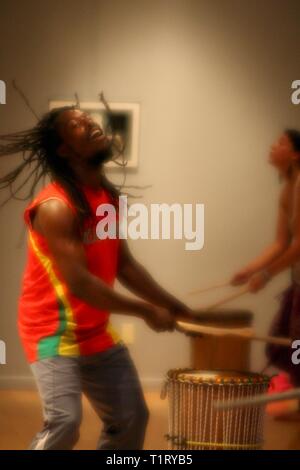 AfricanDance Ouest & Percussions Banque D'Images